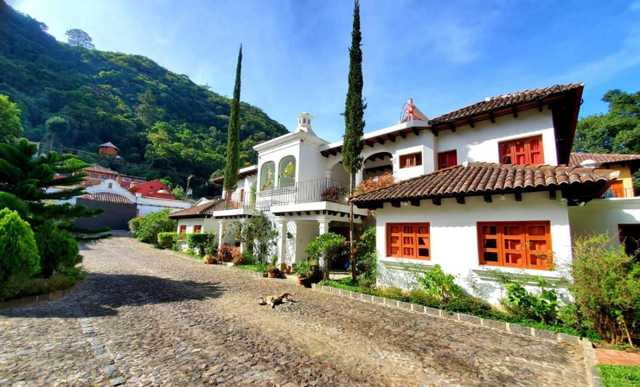 Hotel Y Jardines Casa Buho 危地马拉安地瓜 外观 照片