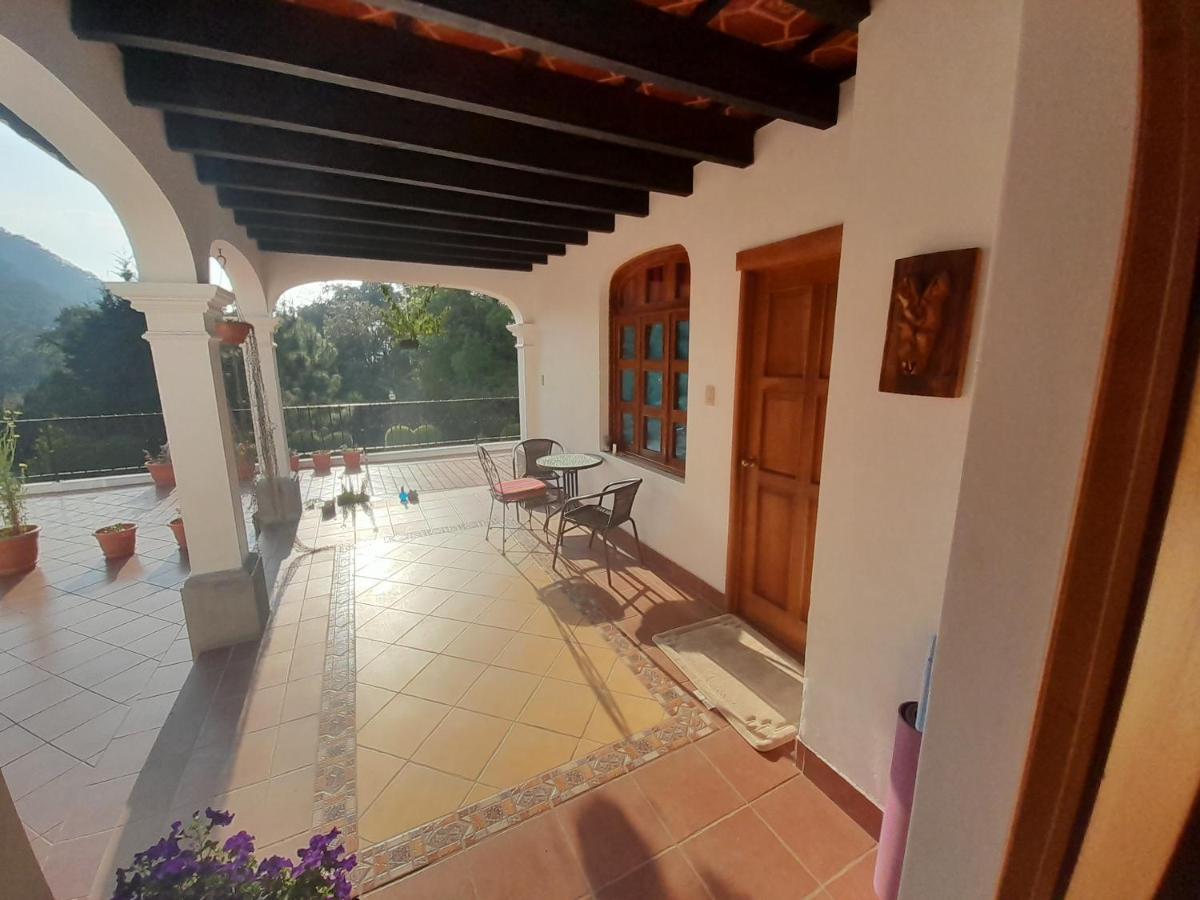 Hotel Y Jardines Casa Buho 危地马拉安地瓜 外观 照片