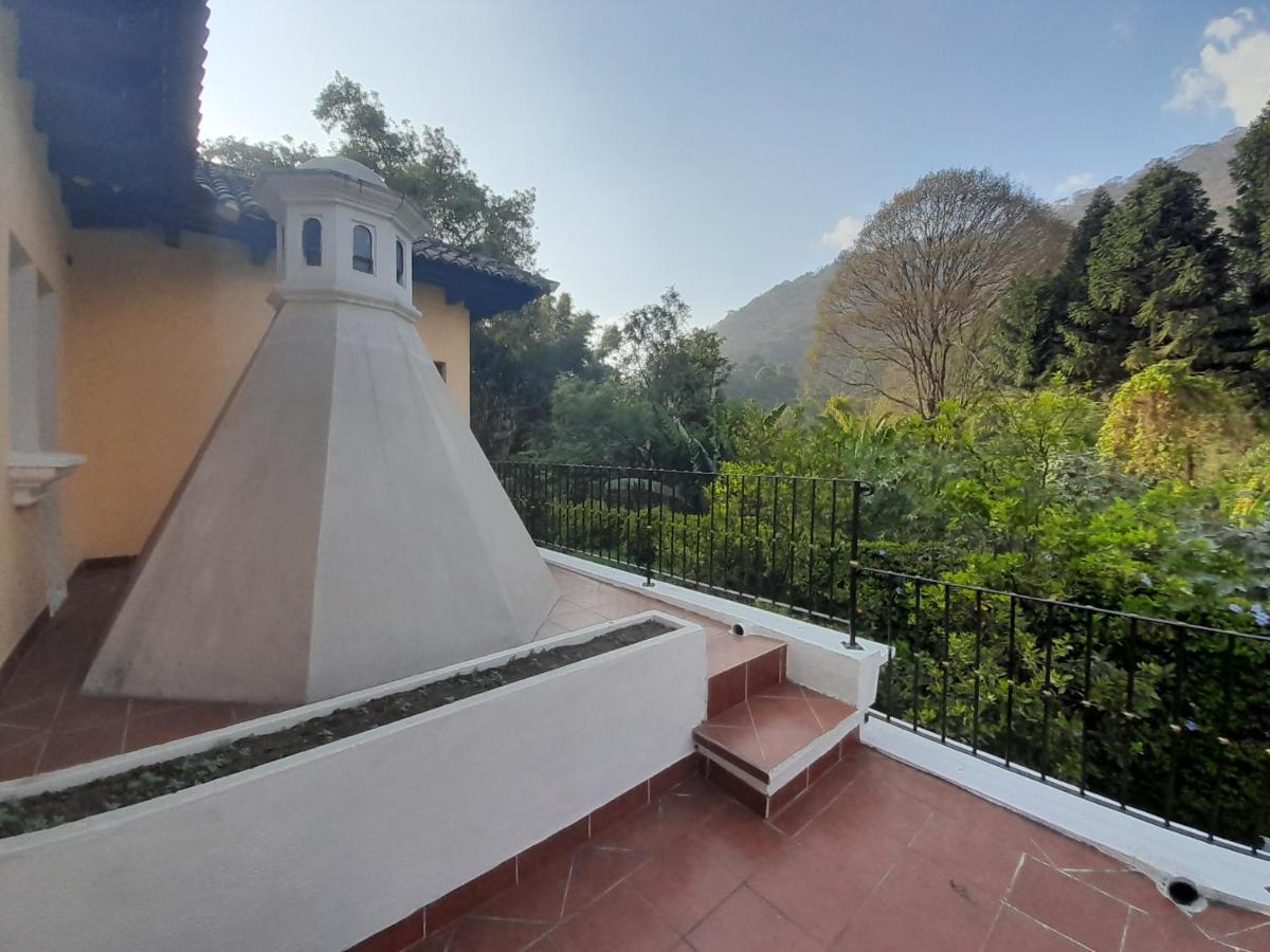 Hotel Y Jardines Casa Buho 危地马拉安地瓜 外观 照片