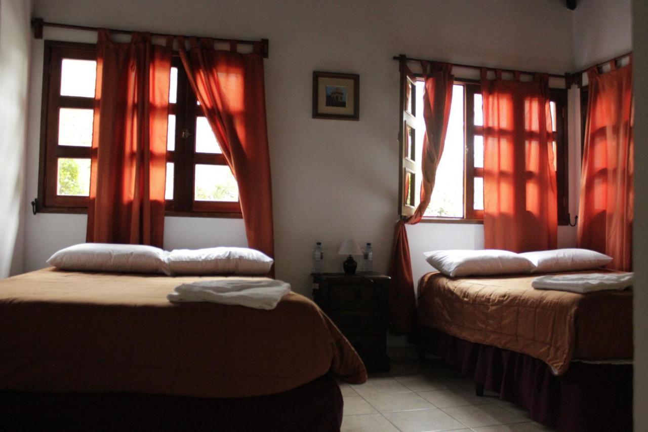 Hotel Y Jardines Casa Buho 危地马拉安地瓜 外观 照片