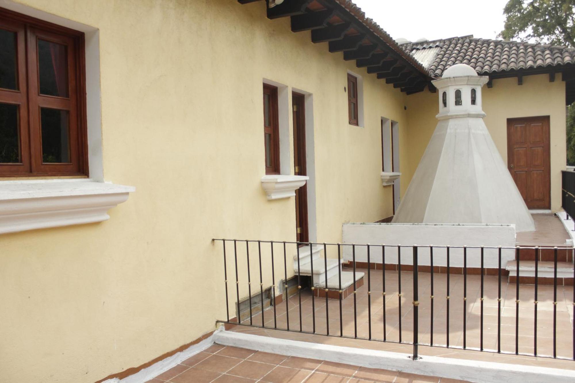 Hotel Y Jardines Casa Buho 危地马拉安地瓜 外观 照片