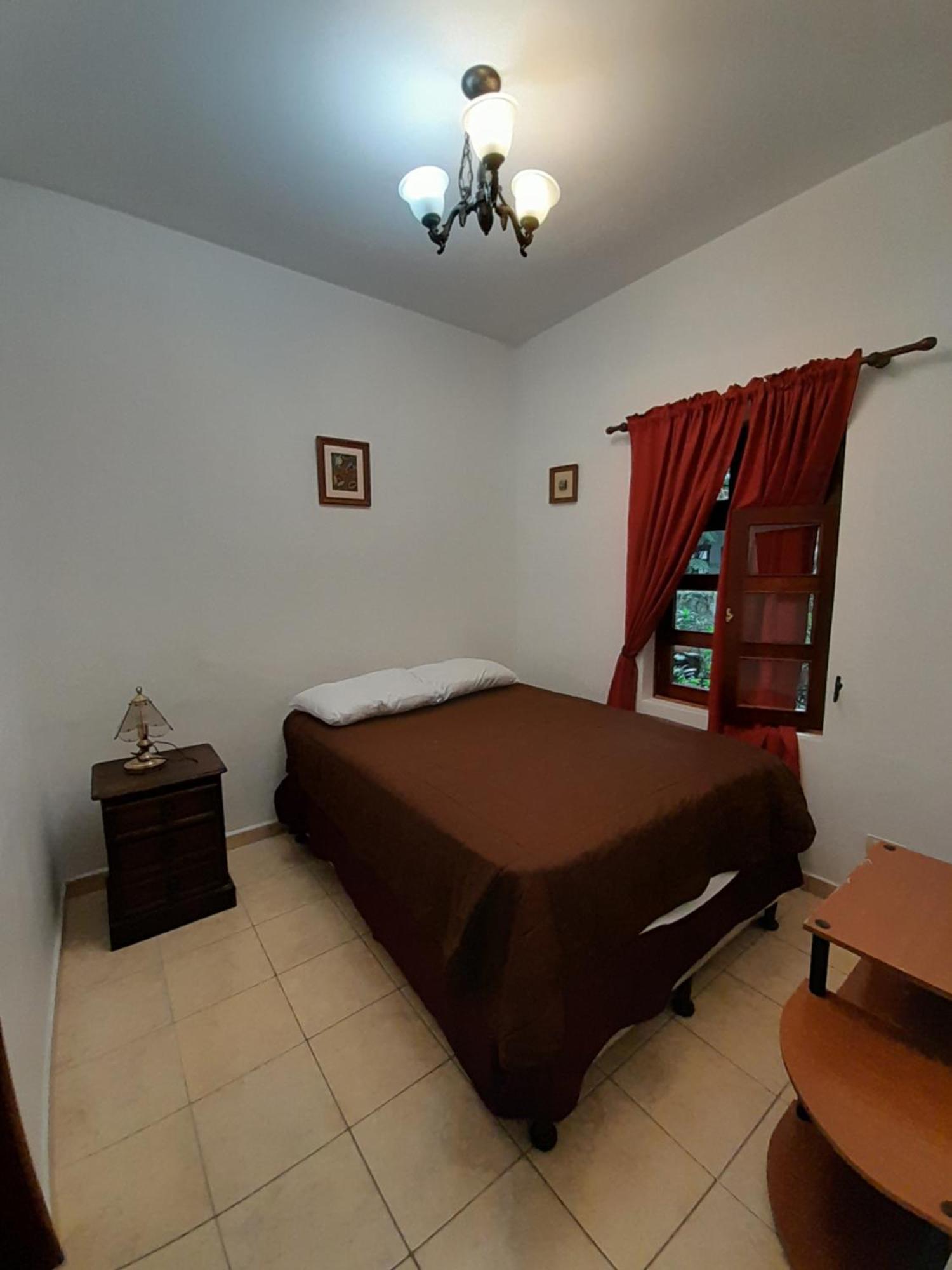 Hotel Y Jardines Casa Buho 危地马拉安地瓜 外观 照片